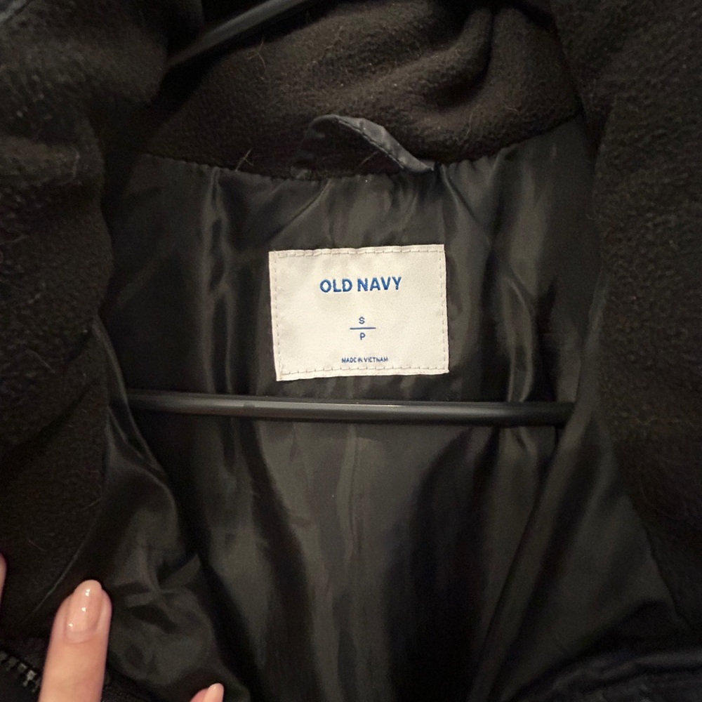 Cropped puffer jacket - Picture 2 of 2